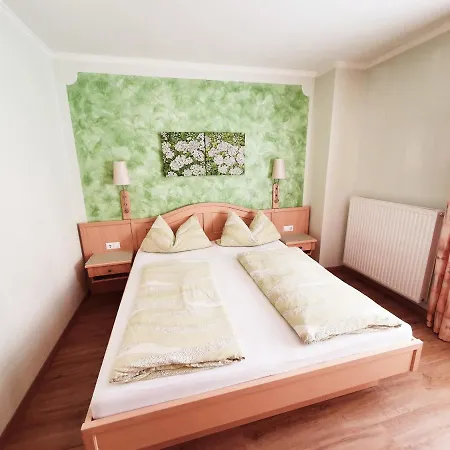 Hotel Zur Post 3*