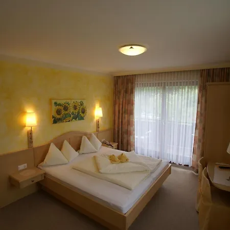 Zur Post 4* Ферлах