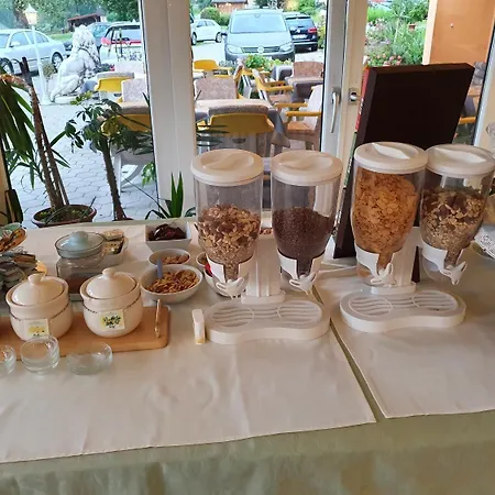 Zur Post Отель 4*