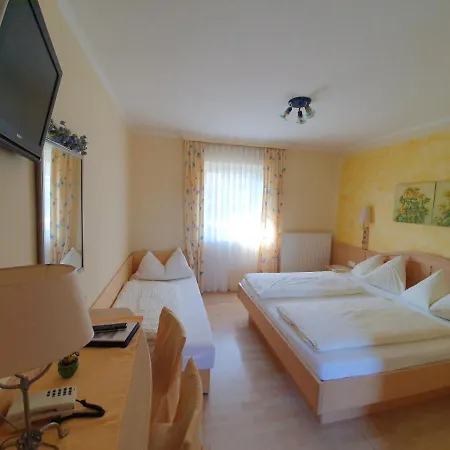 Zur Post 4* Ферлах