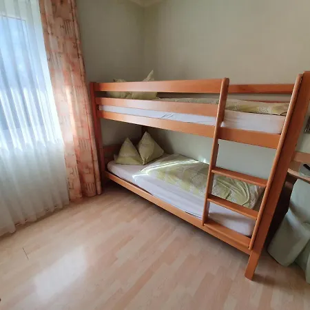 Отель Zur Post Ферлах