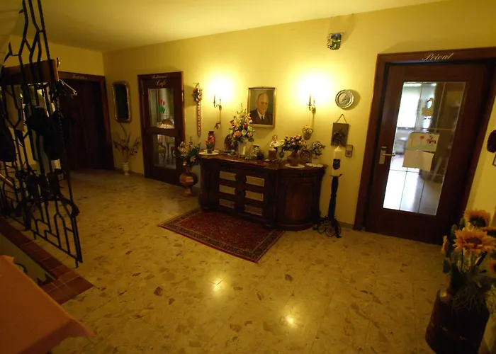 Hotel Zur Post Ferlach