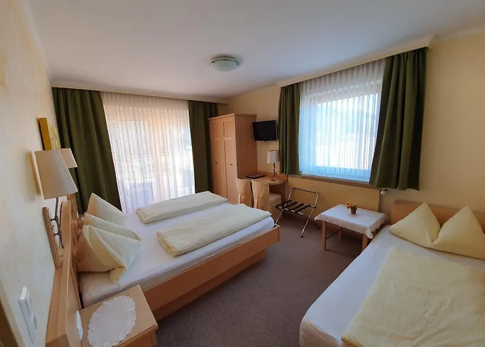 Hotel Zur Post Ferlach